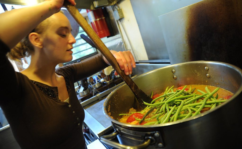 Fiber Intake 101: Why Most Adults Fall Short of the Daily Target