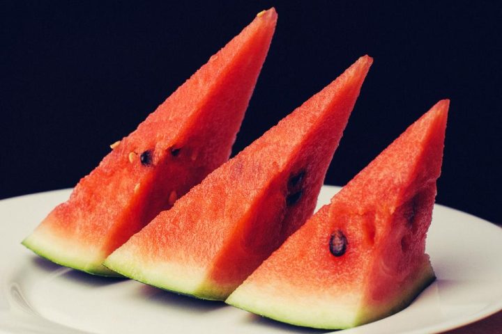 Reverse Dieting: How to Raise Calories Without Regaining Fat
