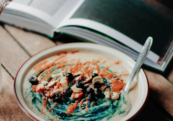 Spirulina and Chlorella: Are Blue-Green Algae Supplements Worth It?