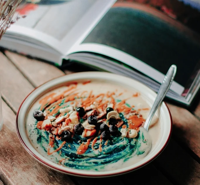 Spirulina and Chlorella: Are Blue-Green Algae Supplements Worth It?