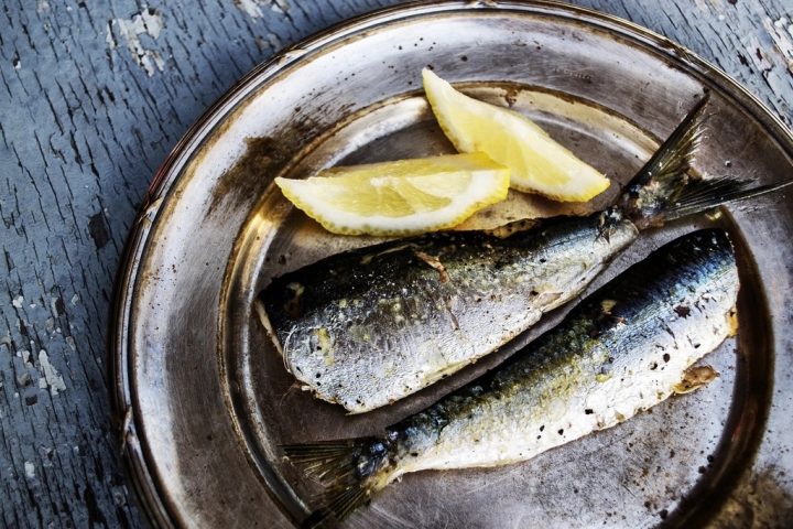 Beyond Canned Tuna: A Shopper’s Guide to Mackerel, Sardines, and Tinned Salmon