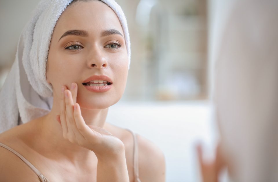 Closed Comedones: The Skin-Colored Bumps That Aren’t Whiteheads