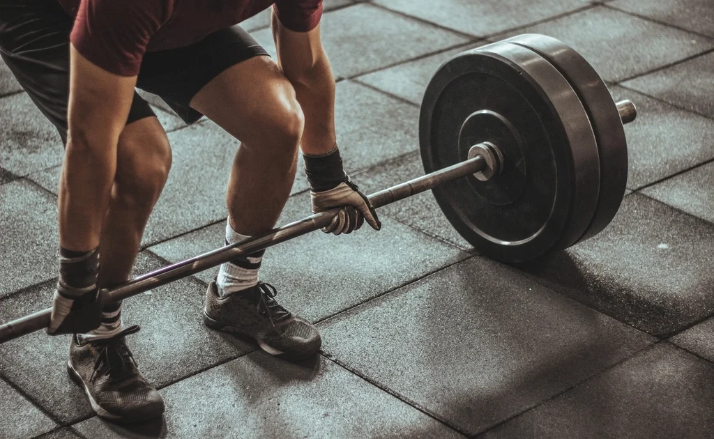 CrossFit-Style Functional Fitness: Benefits, Risks, and Who It’s For