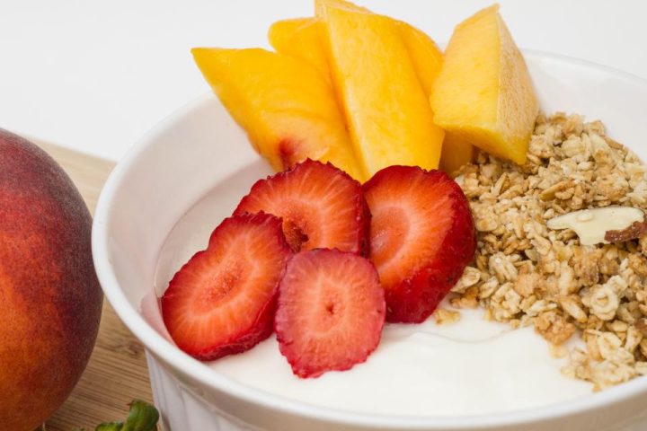 Greek Yogurt vs Skyr vs Cottage Cheese: High-Protein Dairy, Ranked