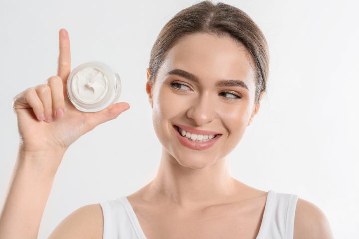 Retinal vs Retinol: The Stronger Sibling, Explained