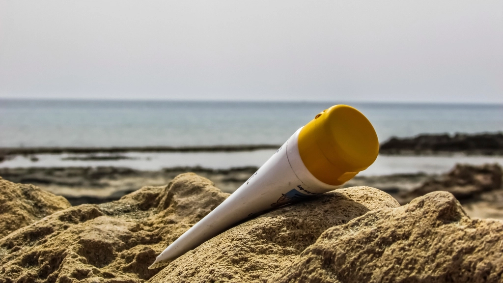 Sunscreen for Acne-Prone Skin: Finding Non-Comedogenic Protection