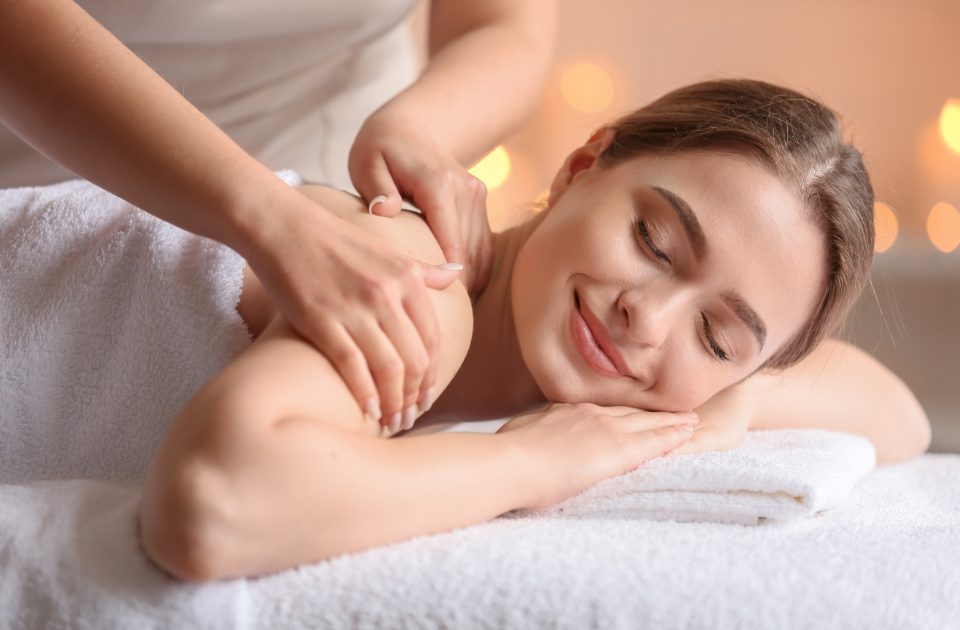 Acupuncture for Pain and Stress: What the Evidence Actually Shows
